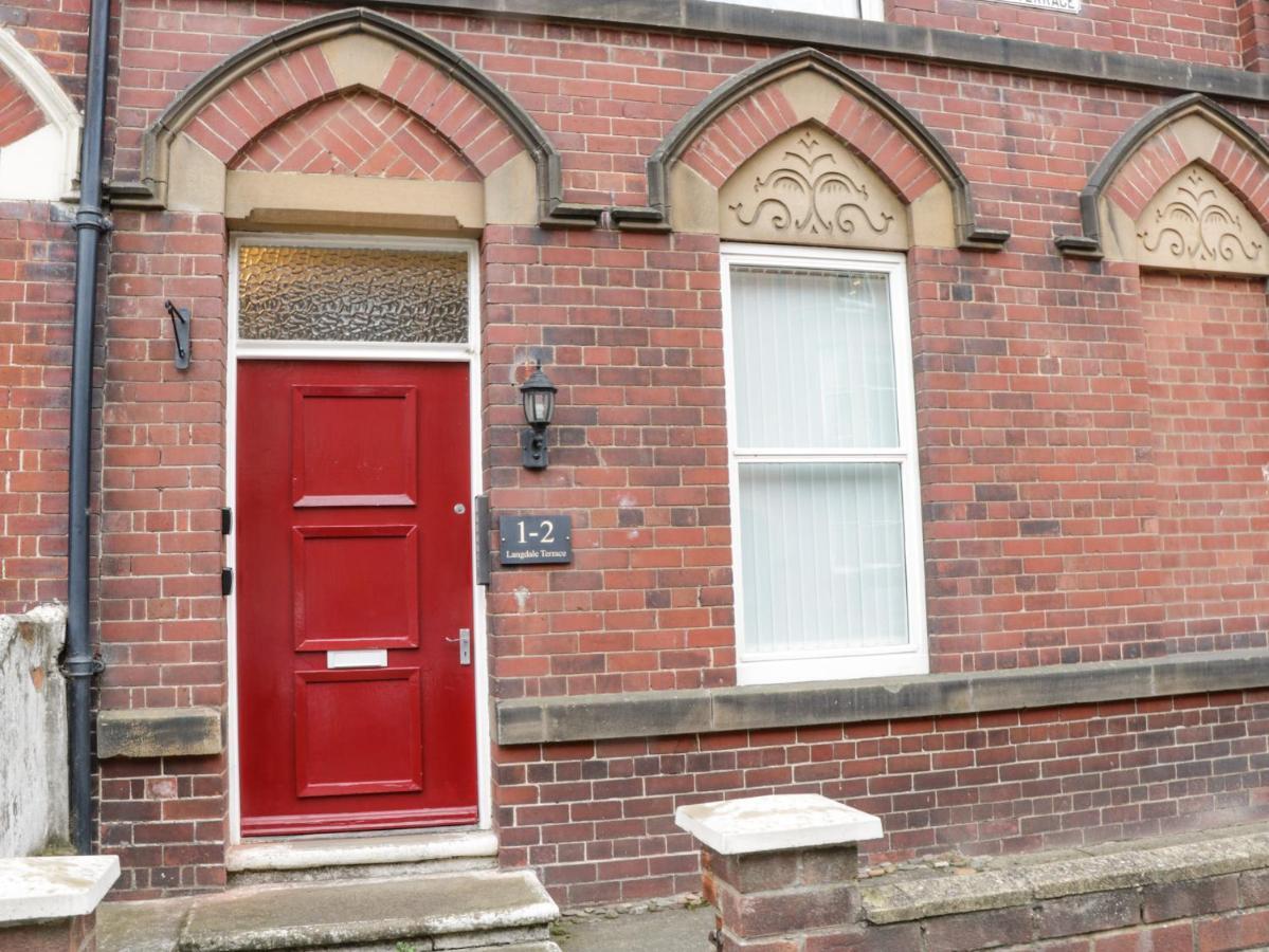 휫비 St Hilda'S Corner House 아파트 외부 사진